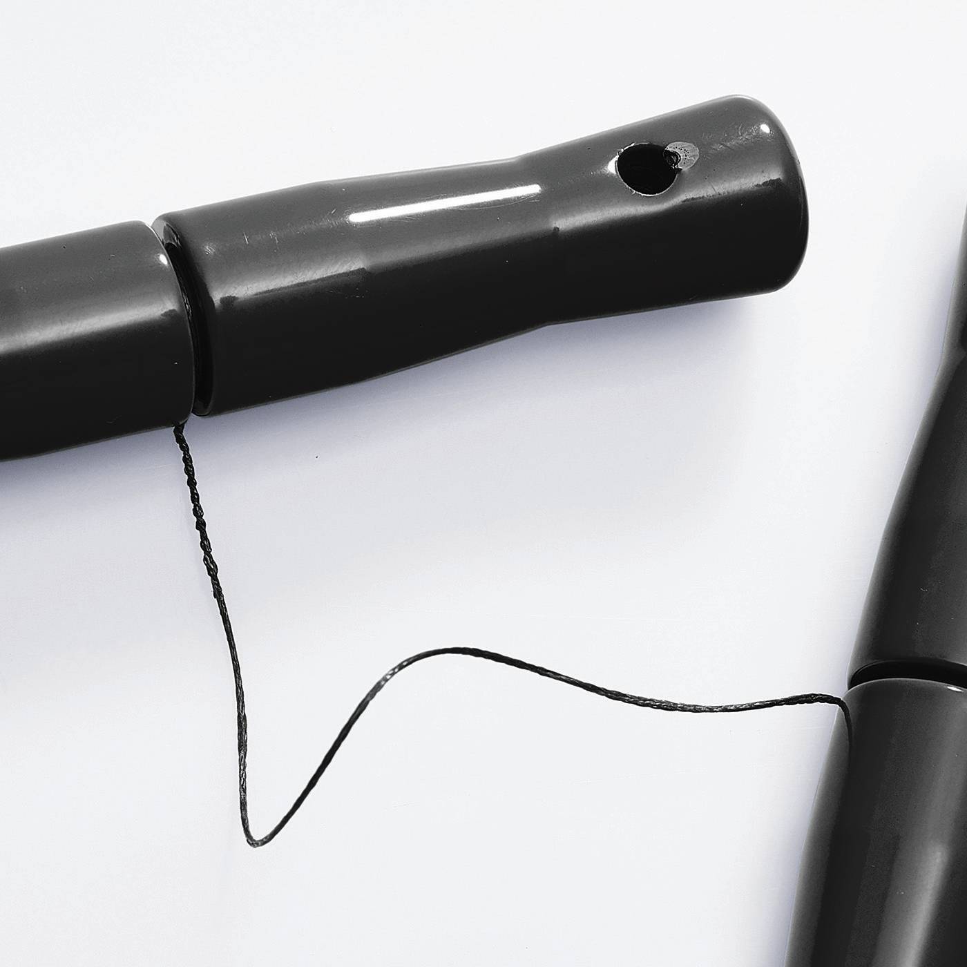 Outil de retrait de badge de véhicule