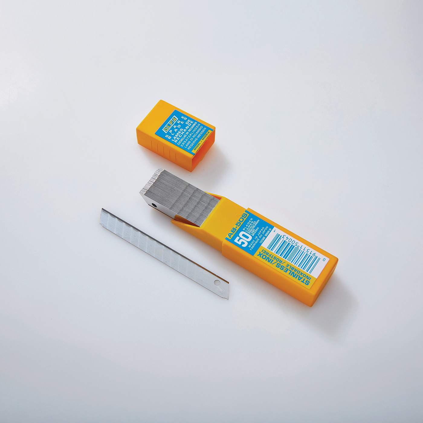 Lames sécables en acier inoxydable OLFA® AB50S 9 mm - Paquet de 50