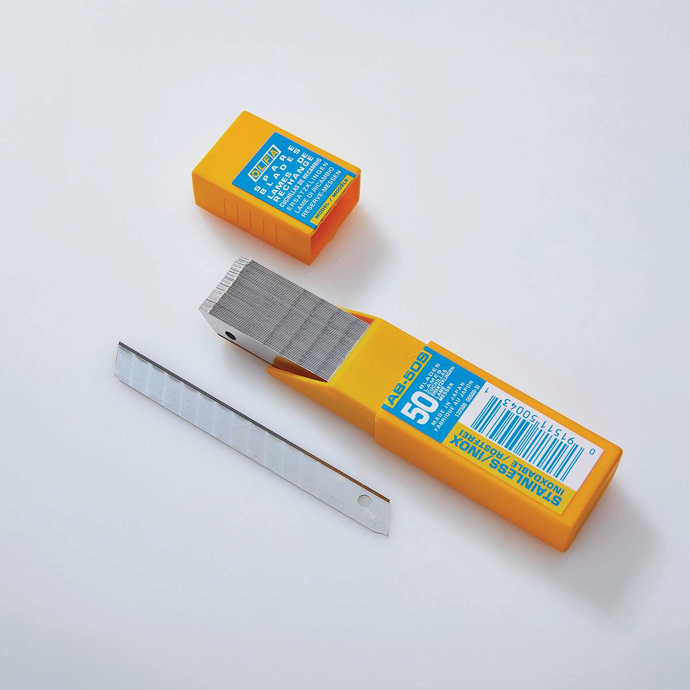 Lames sécables en acier inoxydable OLFA® AB50S 9 mm - Paquet de 50