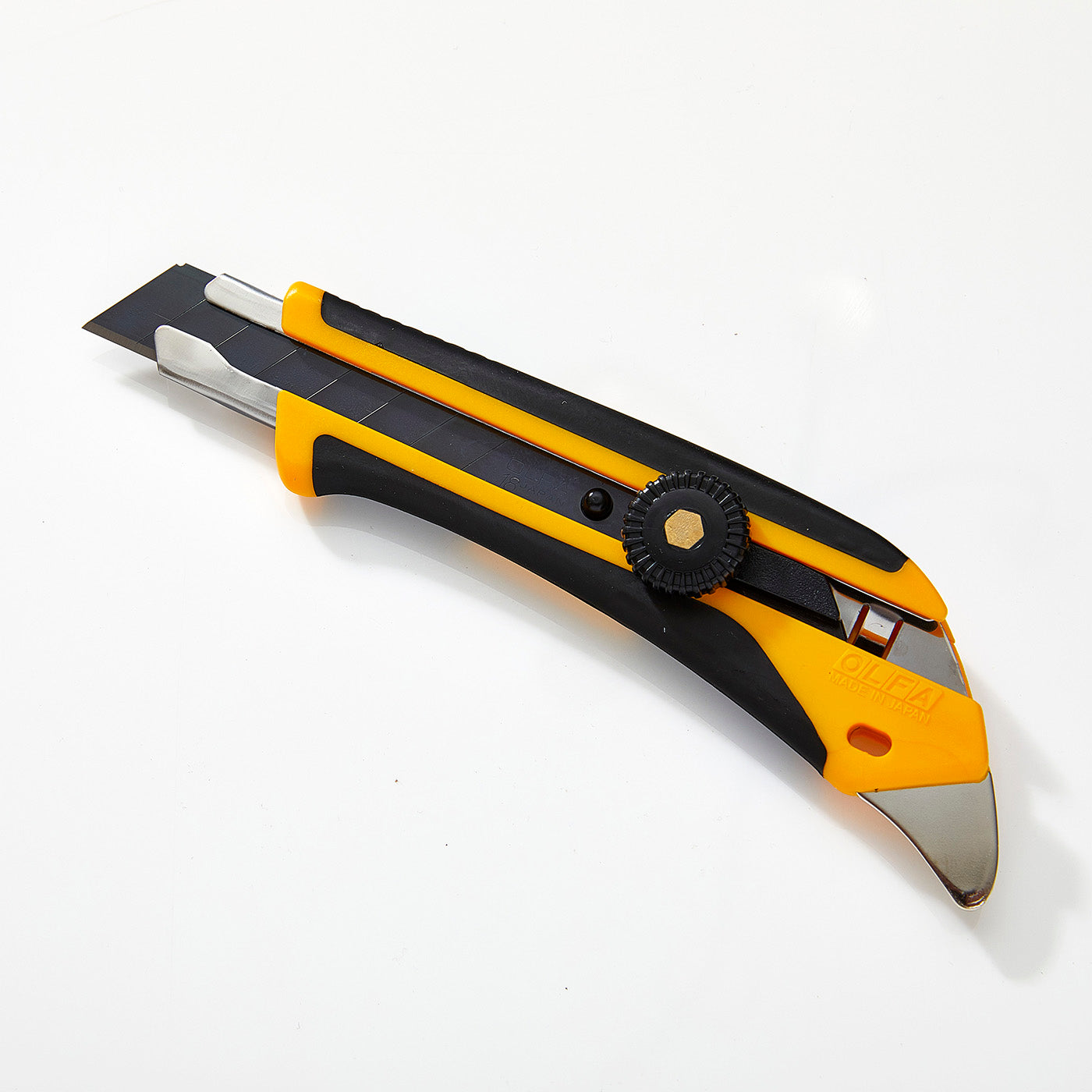 Fraise sécable OLFA® L5 X-Design 18 mm avec blocage de roue